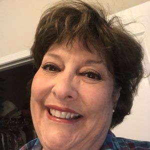 Meet your Posher, Pamela